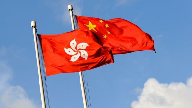 法国政坛兴起“英雄出少年”？